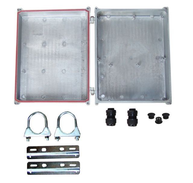 Tycon Solar Kit Die Cast Outdoor Enclosure 10 x 8 x 3" (with RJ45 feedthrough and pole/wall mounts) - TYCON Systems - (Dev) Baltic Networks